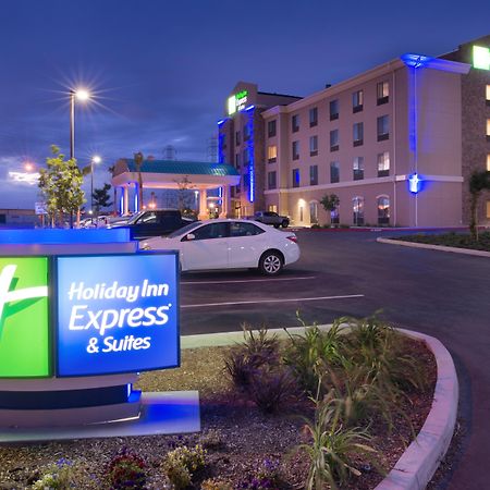 Holiday Inn Express & Suites Bakersfield Airport By Ihg Eksteriør billede