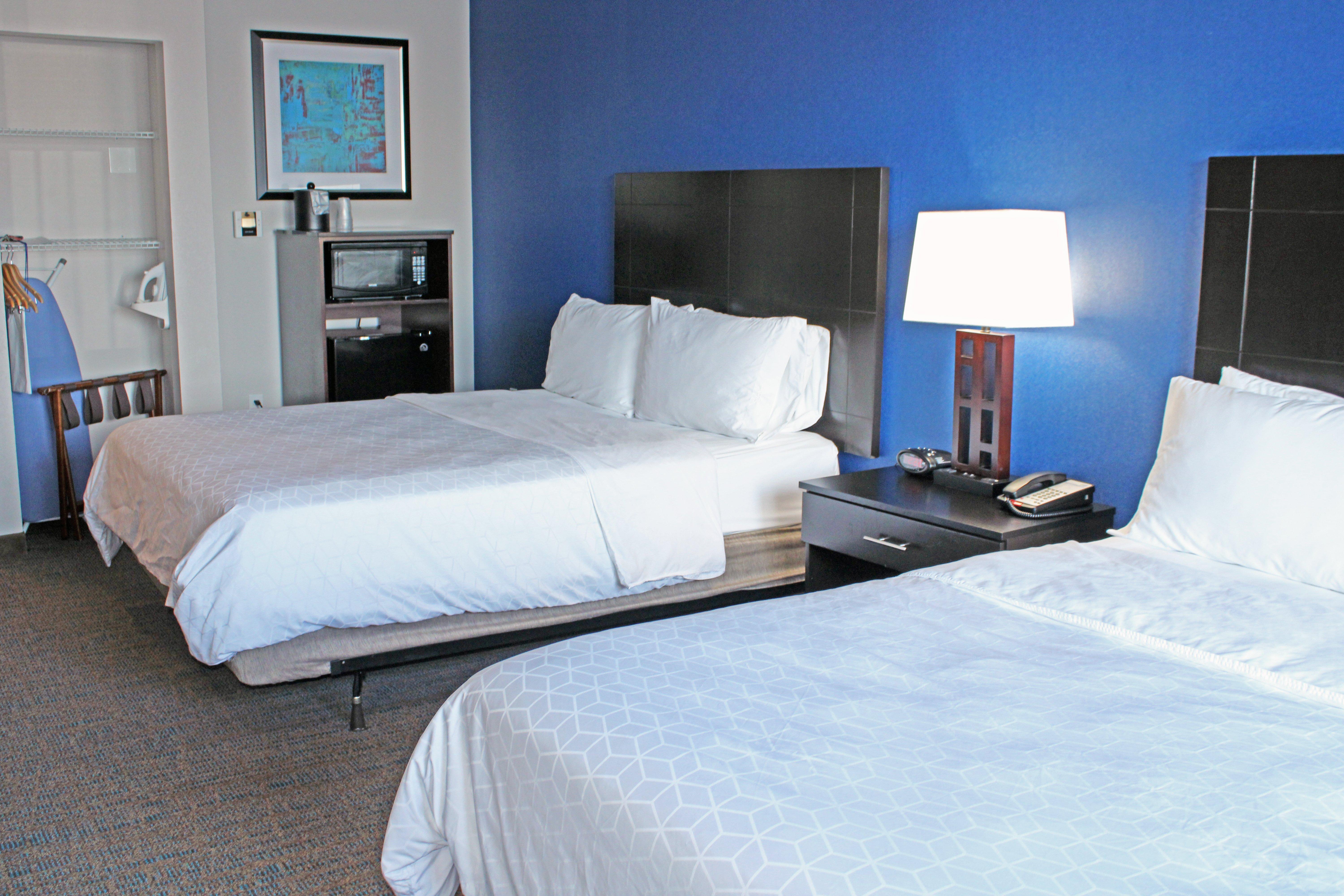 Holiday Inn Express & Suites Bakersfield Airport By Ihg Eksteriør billede
