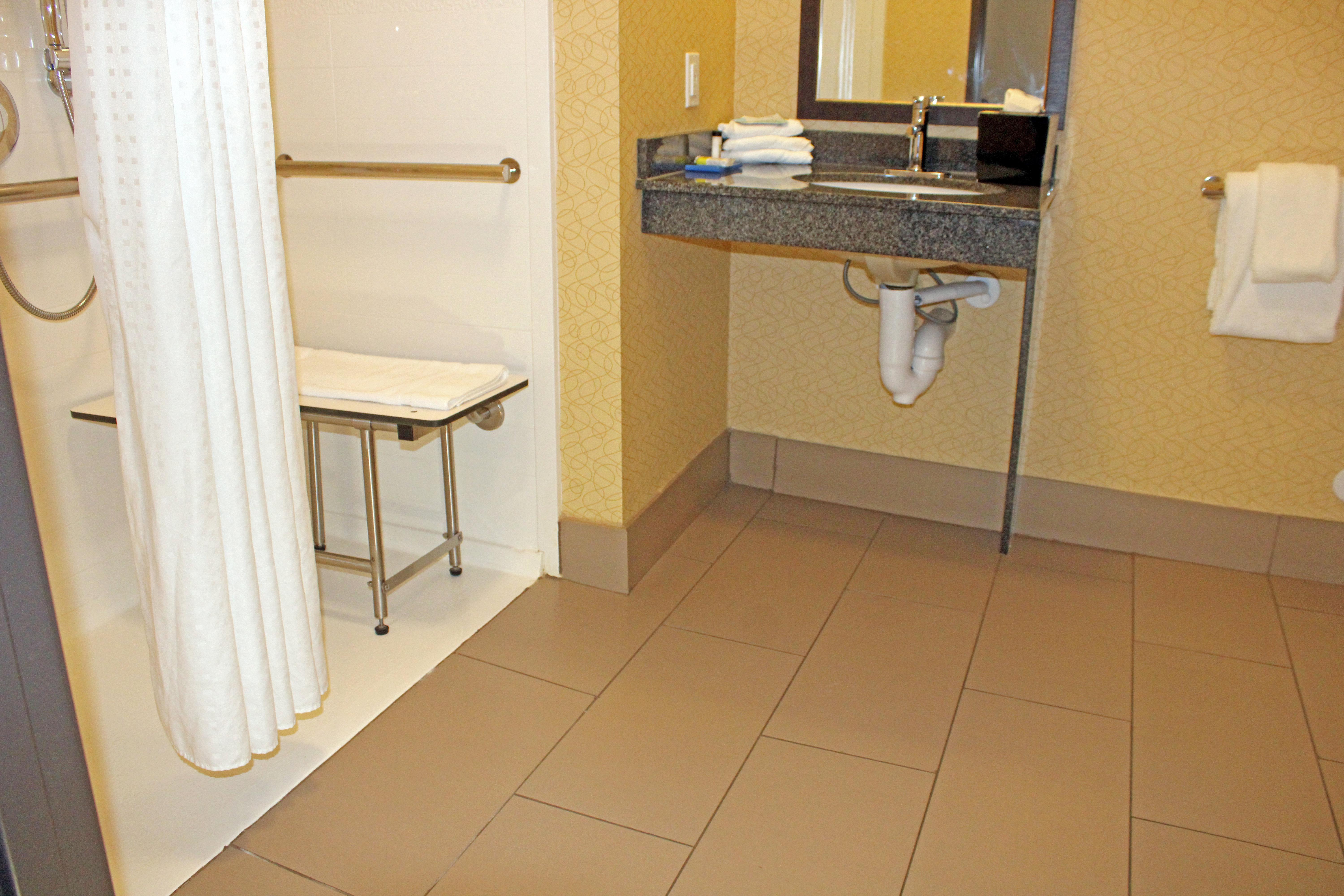 Holiday Inn Express & Suites Bakersfield Airport By Ihg Eksteriør billede
