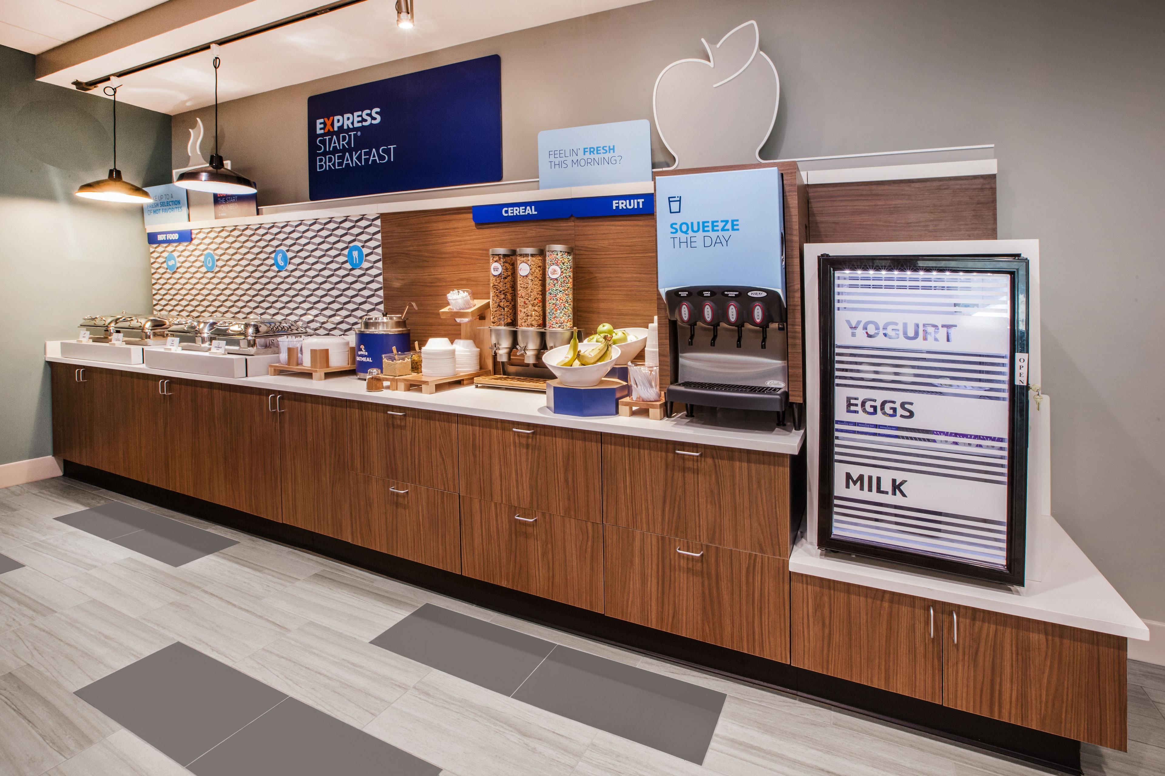 Holiday Inn Express & Suites Bakersfield Airport By Ihg Eksteriør billede
